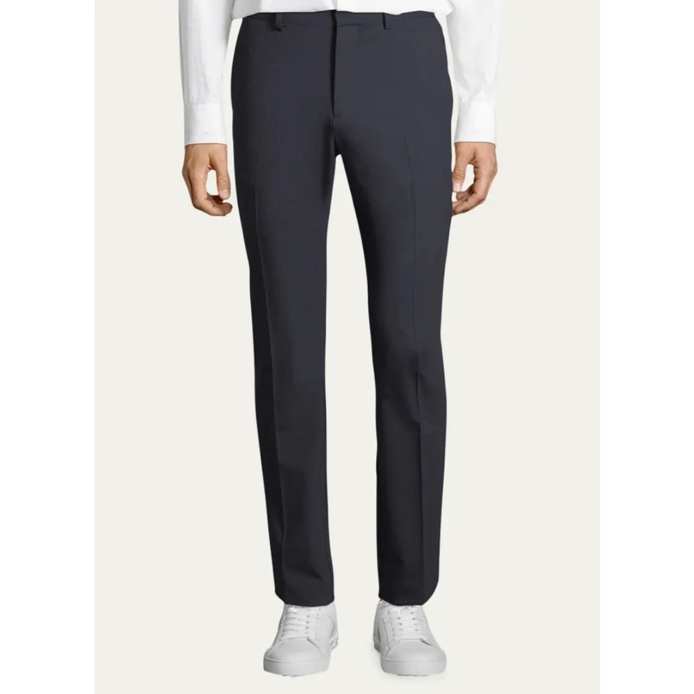 THEORY Men's‎ Mayer Pants in Stretch Wool in Navy.